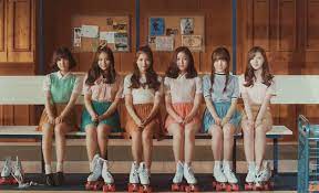 Based on the daum webtoon of the same name written by hun and illustrated by. Song Review Gfriend Navillera The Bias List K Pop Reviews Discussion