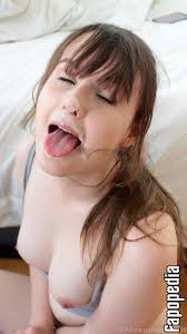 Sashoe nude photos - uncensored