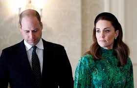 57 records for william prinz. Machte Prinz William Per Telefon Mit Herzogin Kate Schluss Duchess Of Cambridge Duke And Duchess Kate Middleton Pictures
