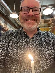 Jamie Quin's Instagram, Twitter & Facebook