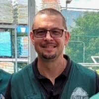 Justin Henline's Instagram, Twitter & Facebook