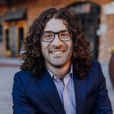 I'm so excited to share that we are officially relocating to Boston, MA  later this year!! We fell in love with this city (so much so we're getting  married here) a couple