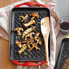 They also now sell kitchenware and other items, including a textile range of oven gloves and aprons. Le Creuset Enameled Cast Iron Rectangular Skinny Grill Cooking Utensils Set Creuset Eco Kitchen