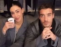 The argentine showgirl wanted to share with her followers the best moments she has experienced in this last period, together with her boyfriend with the arrival of their little luna mari Belen Rodriguez Shot Of Passion With Antonino The Irrepressible Red Dot Showgirl Newsy Today