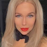 Tamara Bock's Instagram, Twitter & Facebook