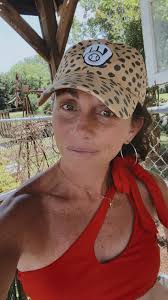 Without any effort, just the right food at the right time. Anyone can get  the perfect body by following this program for 10 days. We guarantee you  The ideal program is in