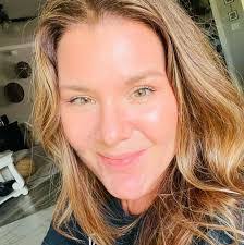 Erika Bowser's Instagram, Twitter & Facebook