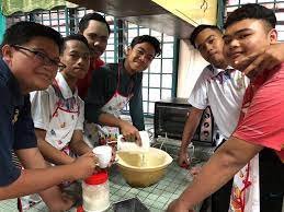 Khb merupakan sebahagian usaha pendidikan kea rah mempertingkatkan kemahiran praktis. Program Selepas Pt3 Pelajar Khb Ekonomi Rumah Tangga Perdagangan Dan Keusahawanan Be The Best Beat The Rest