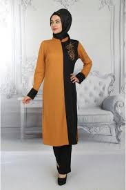 Kizlarin Tercih Ettikleri Tesettur Tunik Modelleri Sikliginiz En Guzel Tuniklerde Ve Uygun Fiyatlarimiz Ile Tarz Yaratan Yuzlerce Modellere Giyim Tunik Kizlar