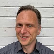 Deutsch) Referent: Kay Ernst