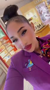 Here with a #GRWM and an entertaining storytime! Should I do more? What was  your fave part of this storytime? Got questions comment below 🧚🏼‍♀️✨  #cabincrewlife #cabincrew #flightattendantlife ...