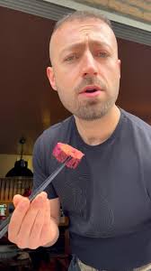 Very Perry 😍, 🛵 İstanbul’un her yerine paket servisimiz bulunmaktadır.,  Sipariş için;, 📞 0 (212) 258 61 17, #rolledo #rolledohandmade  #handmadeçiğköfte #roll #çiğköfte