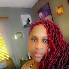 Andrea Sharpley's Instagram, Twitter & Facebook