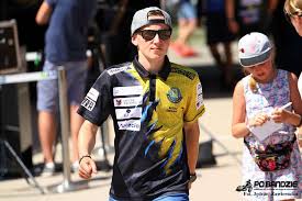 I work on architectural visualization, packshot's productions. Powazna Kontuzja Mateusza Bartkowiaka Pobandzie Portal Sportowy