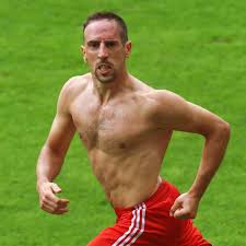 Bixente lizarazu is defender in athletic club and dresses the number 3. Franck Ribery Vor Der Wahl Zu Europas Fussballer Des Jahres Fc Bayern