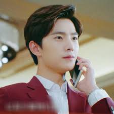 When You Meet The Love Of Your Life Time Stops Yang Yang On Instagram They Say When You Meet The Love Of Your Life Time Stops And That S True Yang 00 In 2020 Cute Actors Best Actor Yang Yang