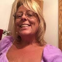 Barb Bade's Instagram, Twitter & Facebook