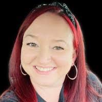 Debbie Babb's Instagram, Twitter & Facebook