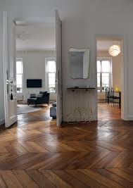 Madeleine Paris 8 Moure Studio In 2020 Loft Interiors Floor Design Studio Interior