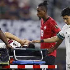 Hirving rodrigo lozano bahena (born 30 july 1995) is a mexican professional footballer who plays as a winger for serie a club napoli and the mexico national team. Ijr98qrawzmhmm