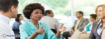The total cash compensation, which includes base, and annual incentives, can vary anywhere from $59,667 to $72,704 with the average total cash compensation of $65,879. Clinical Social Worker Salary Outlook How Much Do They Make Psydprograms 2020