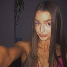 Suzanne Brady's Instagram, Twitter & Facebook