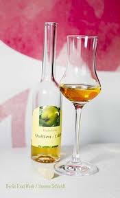 Eis Quitten Likor Von Lilliylucky Chefkoch Quitten Likor Quitten Quitten Rezepte