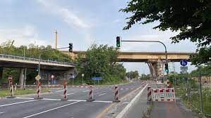 Durch den nestbau können die. Marode Salzbachtalbrucke Auf A66 Wird Gesprengt Ffh De