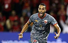 Ινγκασον:σκόραρε ο ξανά ο βίκινγκ του παοκ.πάθος θέληση σε όλο το παιχνίδι μαχητικός εκπληκτικός σήμερα έσβησαν μαζί με τον κρεσπο τον ελ αραμπι. Anebainei O Olympiakos Gia El Arampi To10 Gr