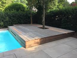 Oberflurrolladen Mit Holzdeck Pool Im Garten Pool Poolabdeckung