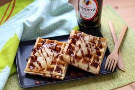 Recette Peche De Gourmandises Avec Ces Gaufres Au Rhum Poires Et Chocolat En Pas A Pas Recette Peche De Gourmandise Recette Peche Gourmandise