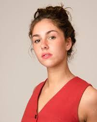 Eloise Webb's Instagram, Twitter & Facebook