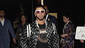 Ozuna, anuel] y ahora de nuevo ella se quiere lucir me pide más, dice que quiere repetir de outro: Anuel Aa Y Ozuna Dan Nueva Pista De Su Album Juntos Noticias Radio Moda