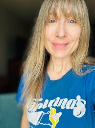 Hey Chicago we're here! We made it after many flight delays and  cancellations. We're at Lincoln Hall tonight and we would love for you to  join us! There are still some tickets