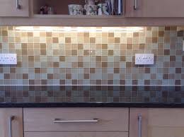 Pemasangan tiles kabinet dapur ~ along misuari. Kaca Mozek 314167 Info