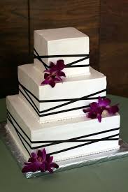 Wedding Cake Glossary Here Comes The Guide Square Wedding Cakes White Square Wedding Cakes Wedding Cakes Simple Purple