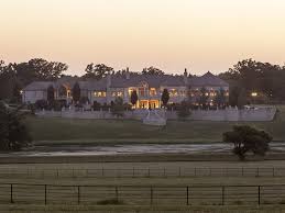 Joplin Mo One Of Missouri S Perennial Equestrian Properties Expensive Houses For Sale Expensive Houses House Designs Exterior