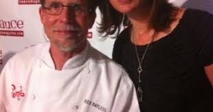 Rick Bayless impresses crowd with food demonstration orchestrated by Sauce  Magazine