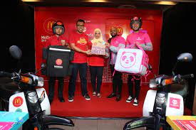 Download mcdelivery malaysia pc for free at browsercam. Mcdonald S Malaysia Expands Mcdelivery Network In View Of Growth Potential In Delivery Services Malaysian Foodie