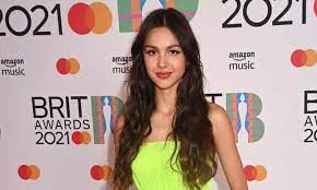Listen to good 4 u out now: Bad Form Olivia Rodrigo Comparisons Reignite Pop Plagiarism Debate Olivia Rodrigo The Guardian