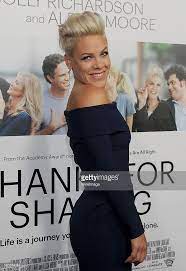 Pink Is Seen At Lax On July 06 2015 In Los Angeles California Pink Haircut Celebrity Short Hair Short Hair Styles