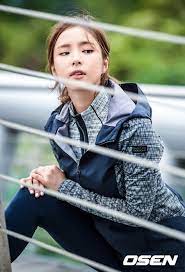 女優シン セギョンが仁川 インチョン 松島洞 ソンドドン 松島セントラルパークでblack yakのグラビアを撮影した シン セギョンはアウトドアブランドblack yakの新モデルに抜擢された ド 韓流 韓国芸能ニュースはkstyle 2019 シンセギョン 韓国 韓国女優