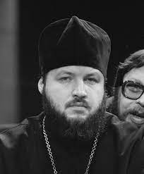 Основное место в нем занимают воры в законе. Mnogolikij Sluzhitel Gospoda K 73 Letiyu Patriarha Kirilla