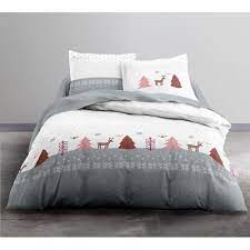 Les couettes de formats supérieur peuvent être lavées dans des machines avec un tambour de 8kgs. Housse De Couette Flanelle 240x260 Lea 2 Taies Housse De Couette Et Parure De Lit Linge De Lit Linge De Maison Gifi