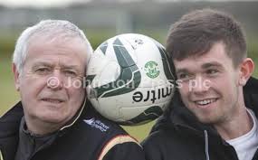 26820392-Picture Toby Wiliams: : Hibs legend Pat Stanton meets Sam Stanton,  who is thought to be featuring for Hibs this weekend.