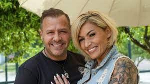 Die promis zeigen sich in den sozialen medien betroffen von dem tod ihres große trauer um willi herren. Baby In Sicht Willi Und Jasmin Herren Verhuten Nicht Promiflash De
