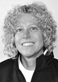 WOMEN'S SWIMMING & DIVING