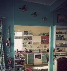 Hung Up On Retro Nz Retro Beach House Retro Beach House Florida Beach House Beach House