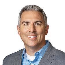 Robert Mcqueary's Instagram, Twitter & Facebook