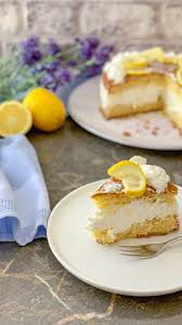 In der beliebten rubrik • kuchen • werden die erstaunlichsten & wissenswertesten fakten und tatsachen eine sammlung interessanter fakten und wichtiger tatsachen (19) zum thema: Einfache Zitronen Creme Torte Saltsugarlove
